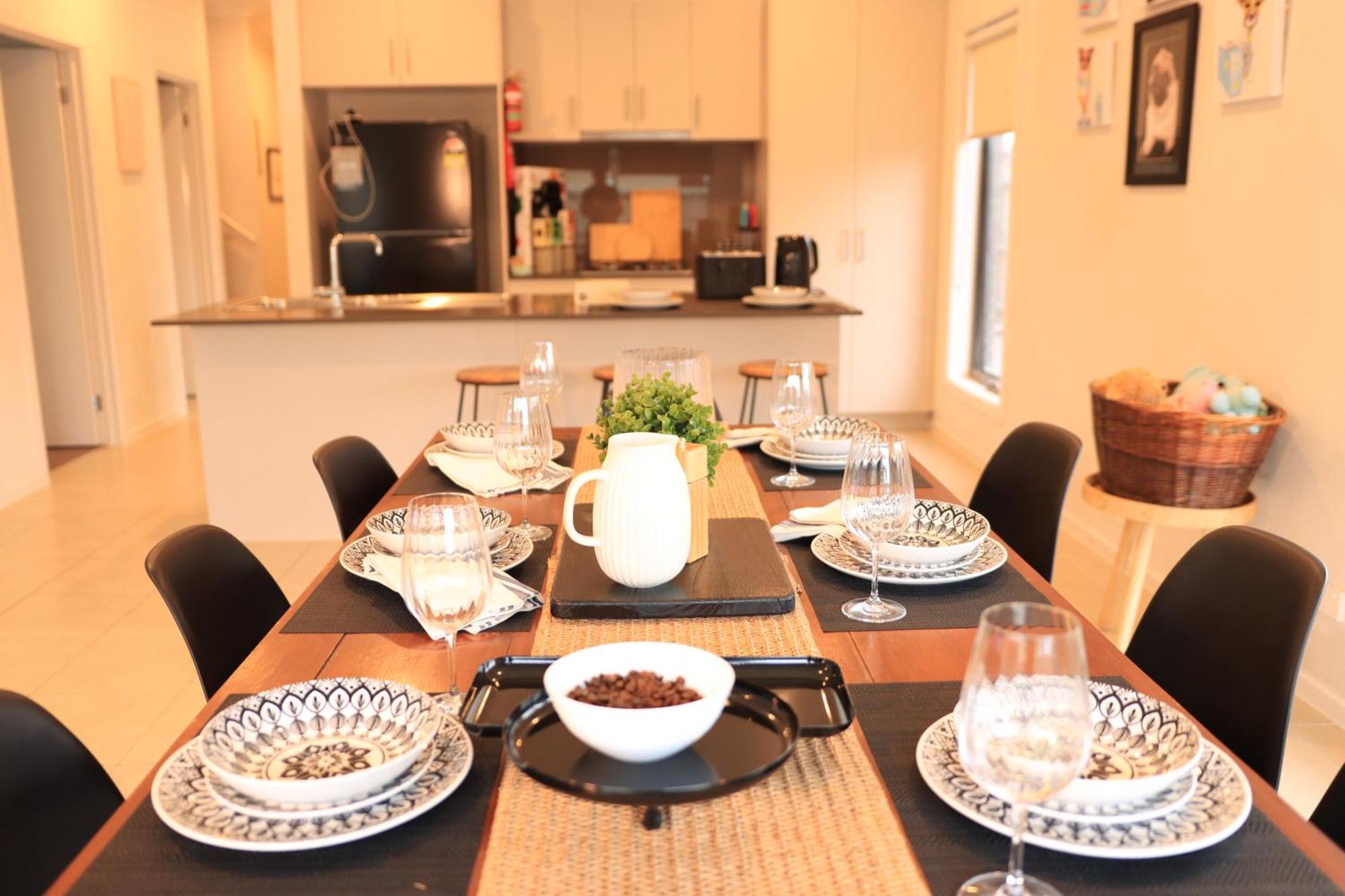 Melbourne Holiday House For 15 Peoples In Sanctuary Lake ポイント・クック エクステリア 写真