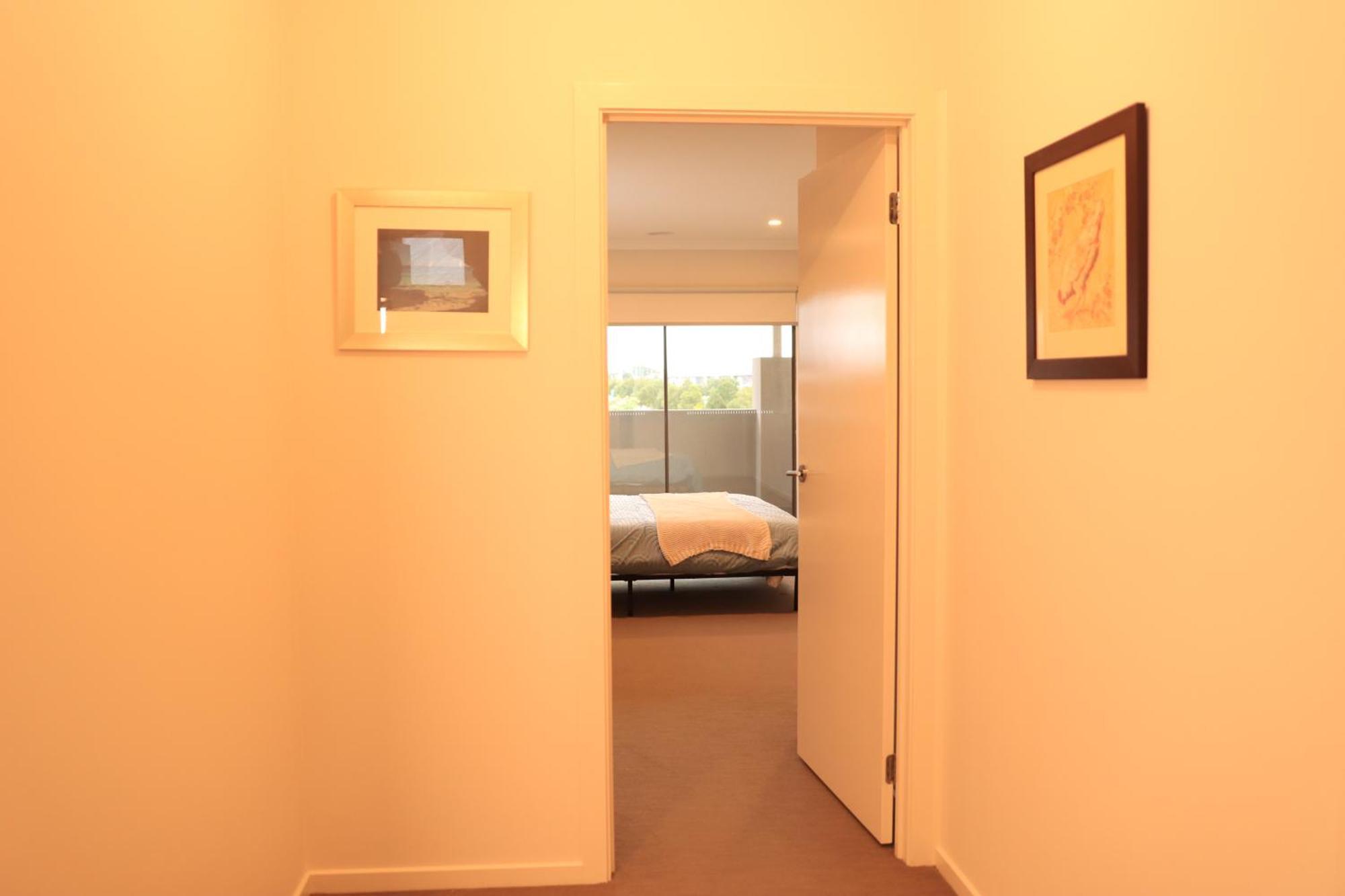 Melbourne Holiday House For 15 Peoples In Sanctuary Lake ポイント・クック エクステリア 写真