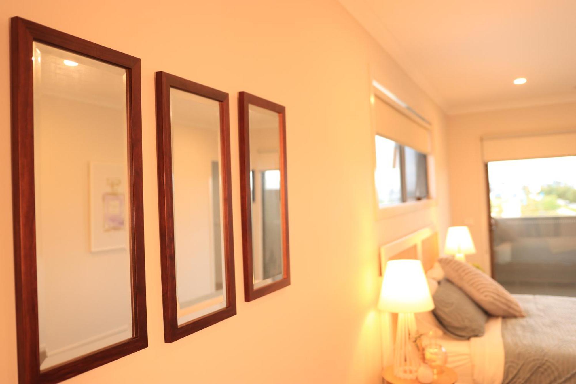 Melbourne Holiday House For 15 Peoples In Sanctuary Lake ポイント・クック エクステリア 写真