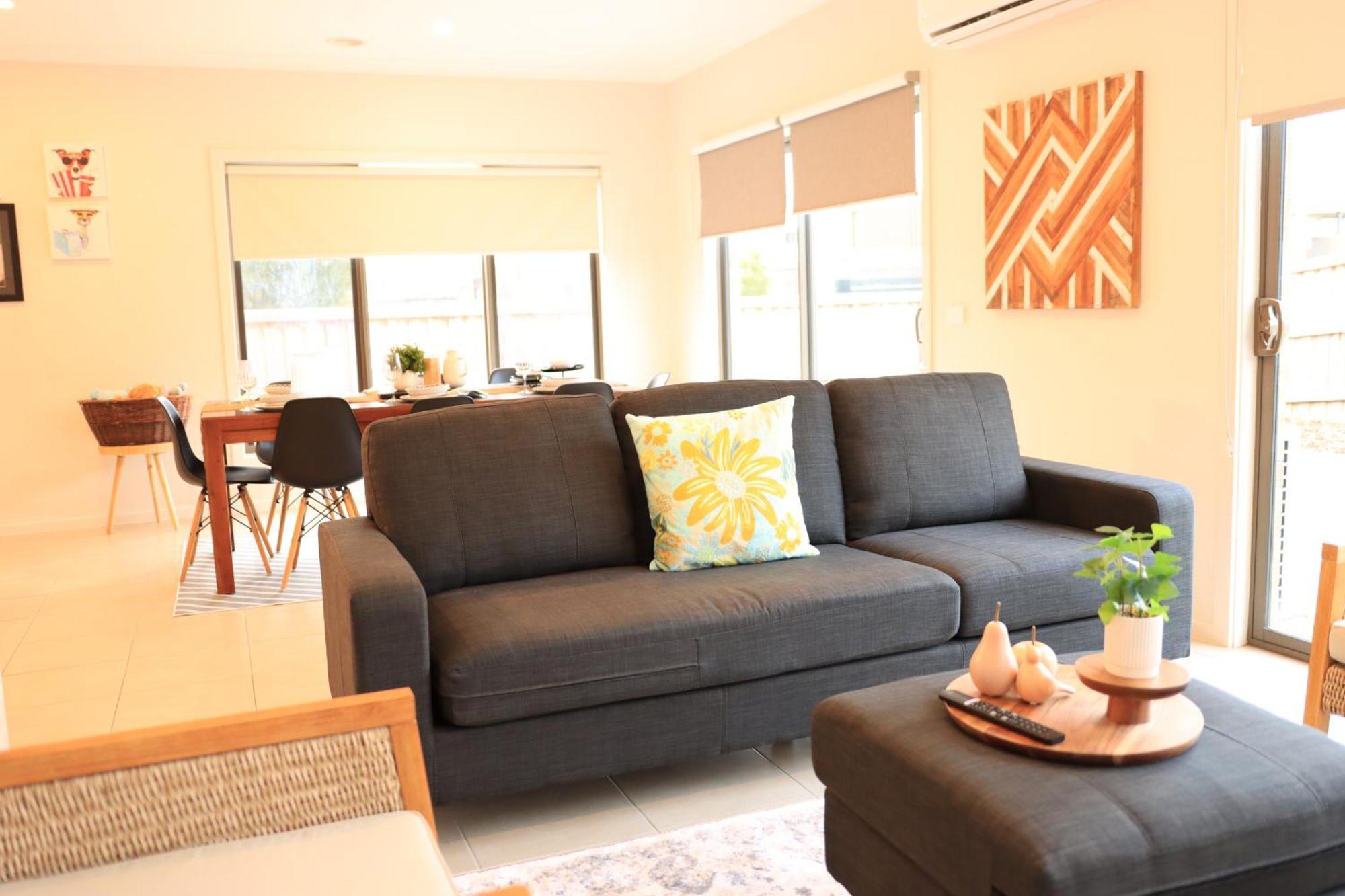 Melbourne Holiday House For 15 Peoples In Sanctuary Lake ポイント・クック エクステリア 写真